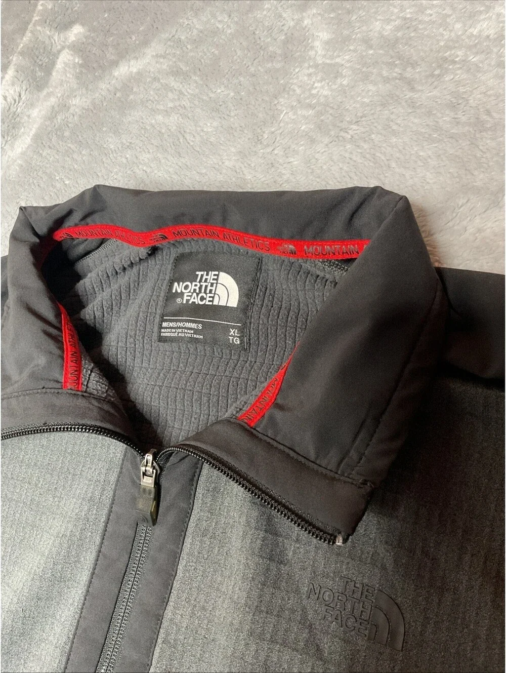 The North Face Soft Shell Waffle Grid Jacket Mens XL Full Zip Gray Black